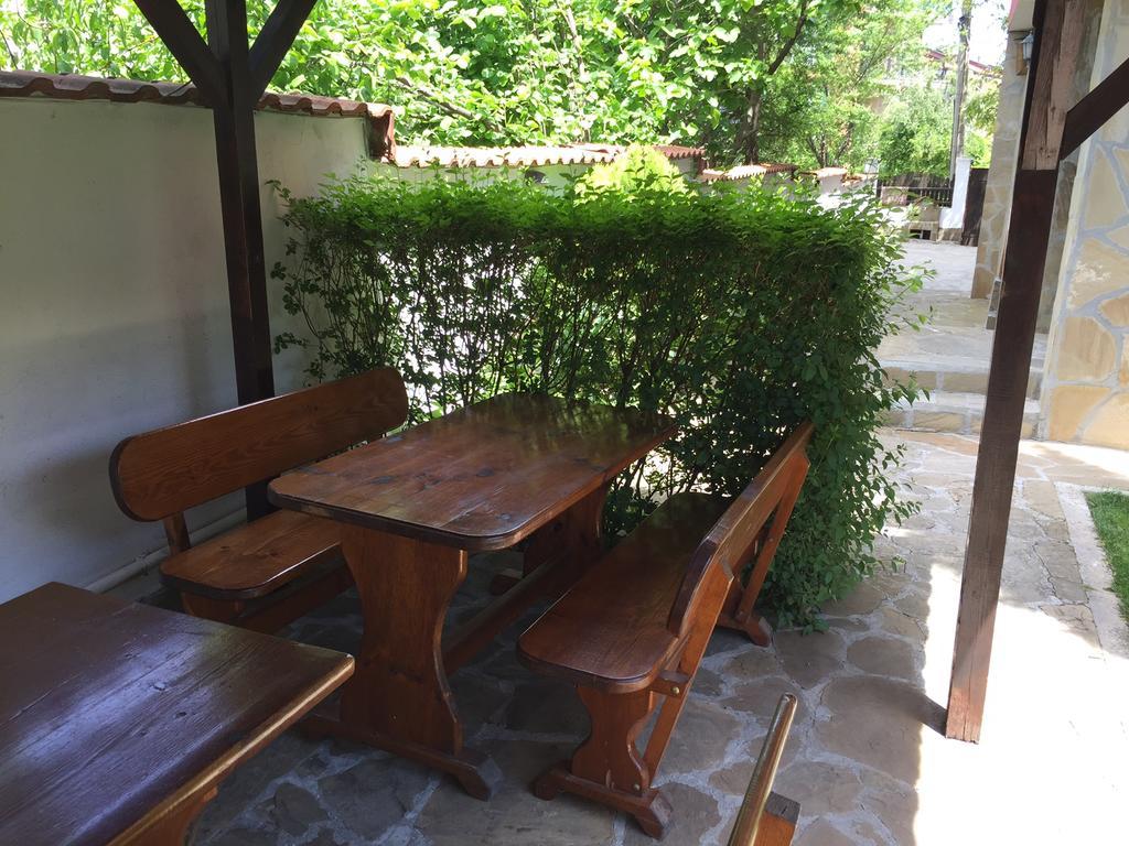 Guest House Afrodita Tschernomorez Exterior foto