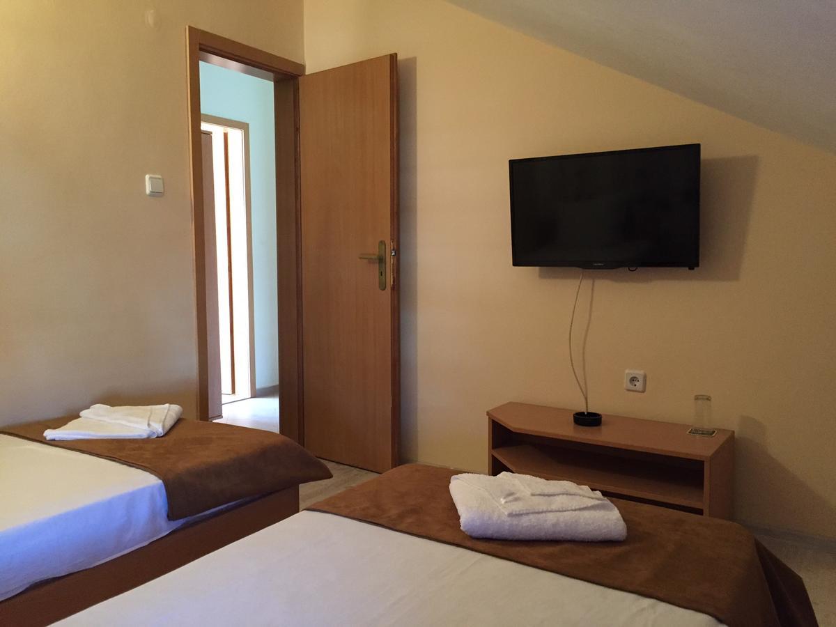 Guest House Afrodita Tschernomorez Exterior foto